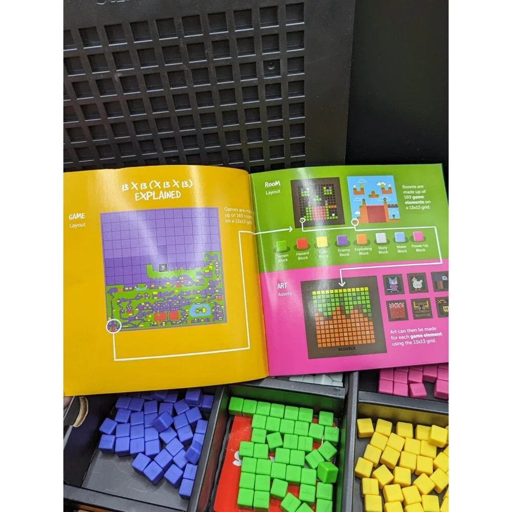 Mattel Bloxels Build your own Video Game